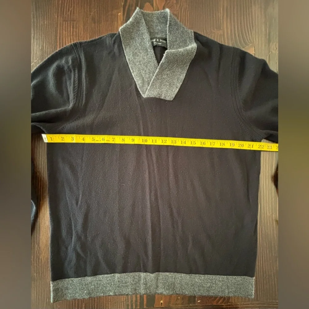 Rag & Bone | V-Neck Long Sleeve | Black‎ and Grey | Men’s Large